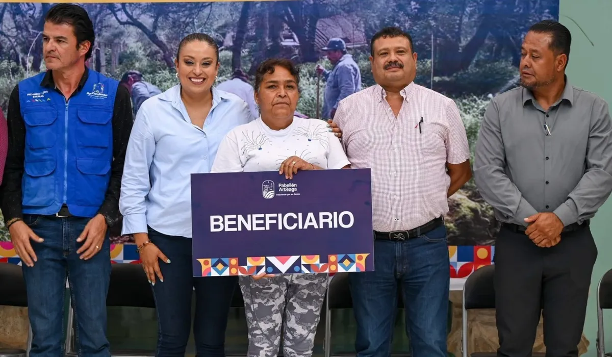Entregan apoyos del programa “Empleo Temporal” en comunidades de Pabellón de Arteaga, Ags