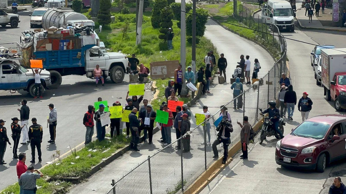 Recolectores de basura denuncian extorsiones con bloqueo en Chimalhuacán