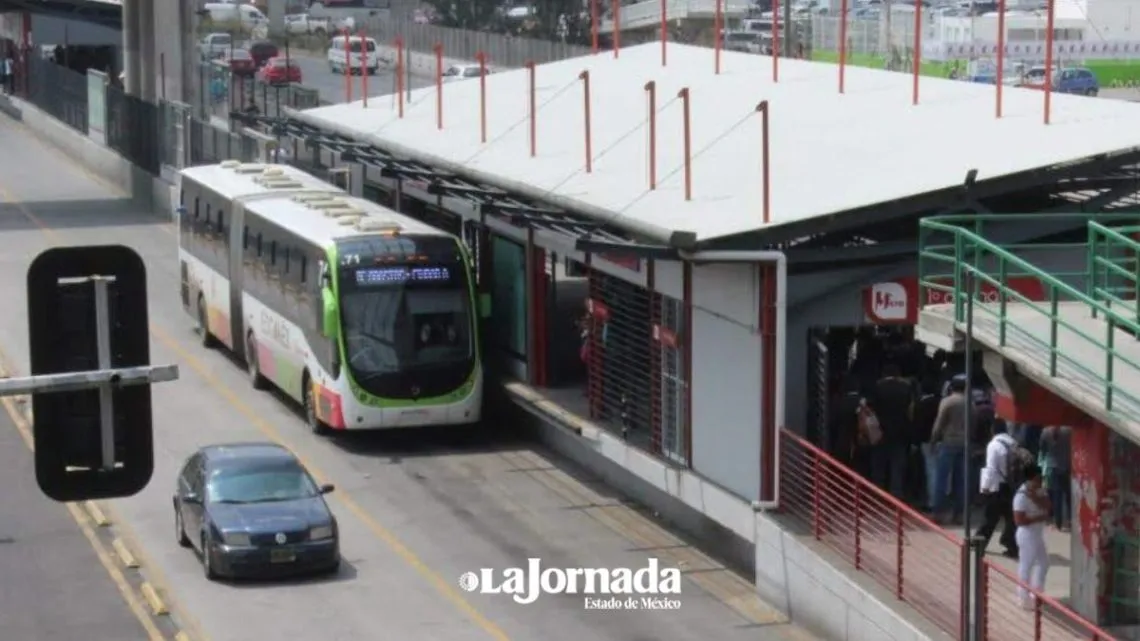 Reducen 80% infracciones por invasión de carril del Mexibús en Neza