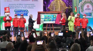 Semarnat y Lotería Nacional presentan billete que difunde el Día Mundial del Medio Ambiente con el mensaje “México juega limpio”