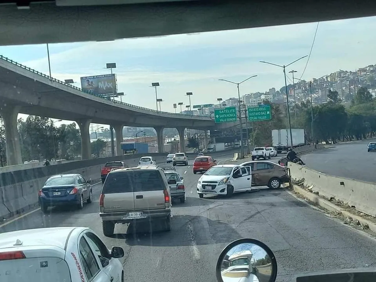 Se registra accidente en la México-Querétaro
