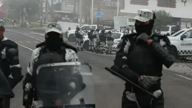 Alrededor de 800 elementos se desplazaron hoy por la mañana de Comitán hacia Frontera Comalapa, así lo informaron autoridades estatales y federales. Foto: La Jornada