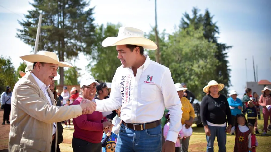 Almoloya de Juárez: El PRI va solo, no se dejen engañar previene Óscar Sánchez