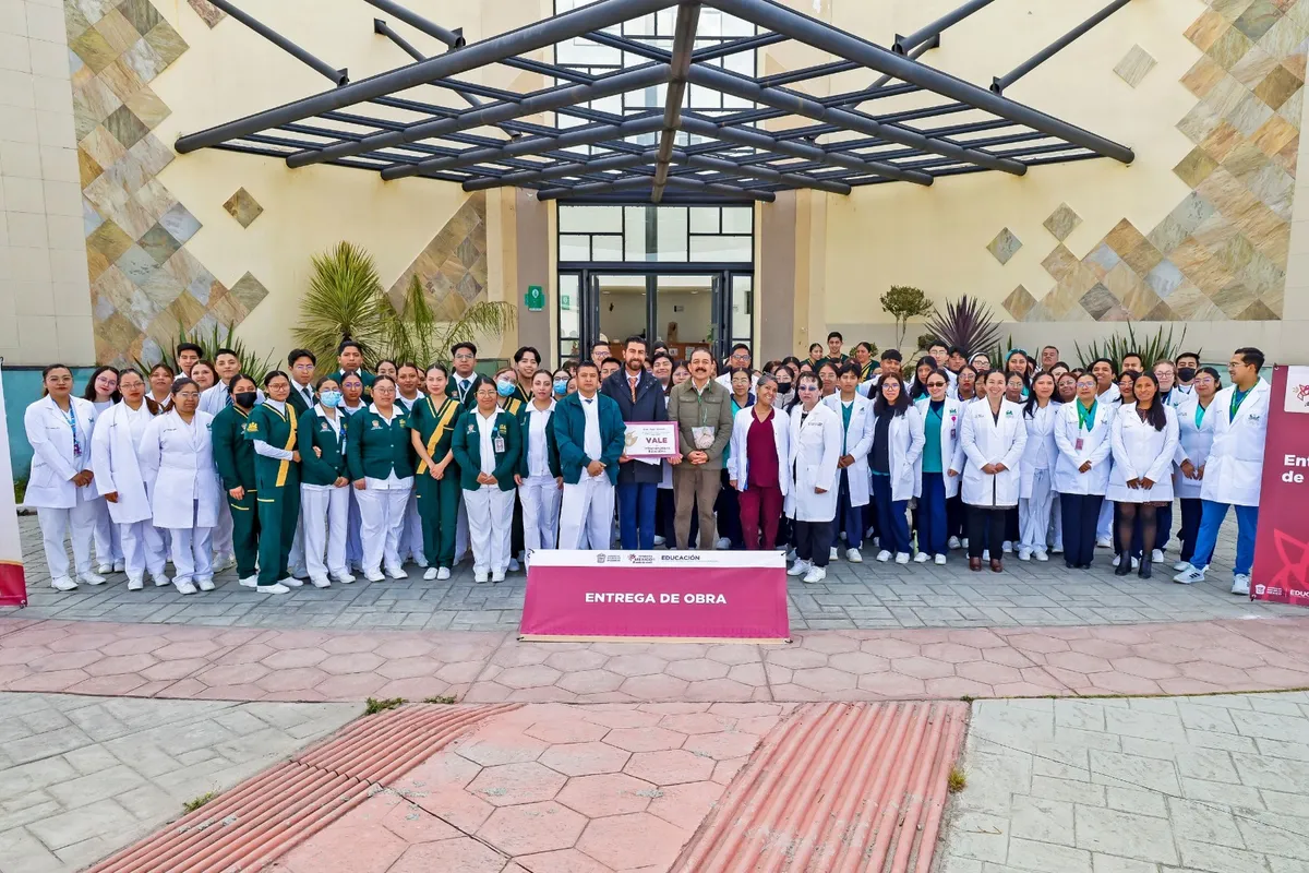 Entregan segunda etapa de la Universidad Intercultural en Xonacatlán