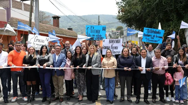 Huixquilucan entrega repavimentación de la carretera Huixquilucan-La Marquesa