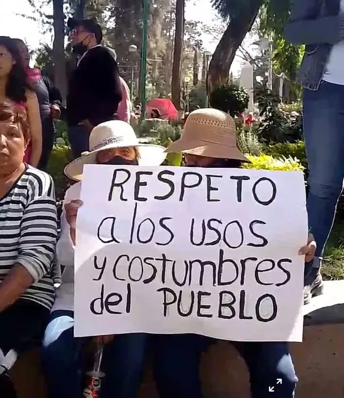 Ejidatarios y comerciantes se manifiestan en Chimalhuacán