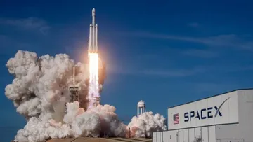 SpaceX lanzó su primer cohete y abre el camino para un nuevo sistema de conexión