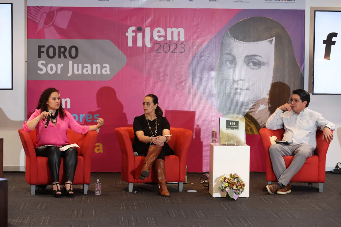 UAEMéx presenta libro 195 años de vida universitaria. Una historia en construcción