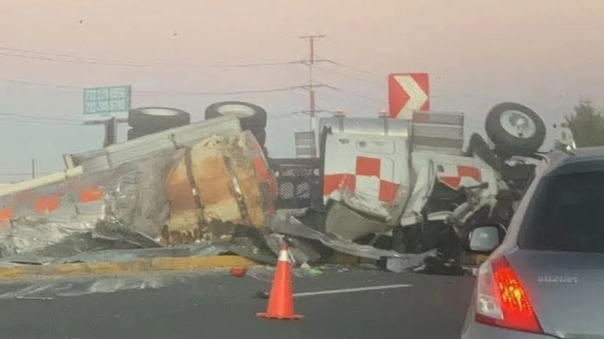 Volcadura de tráiler genera tráfico en la autopista Toluca-Naucalpan