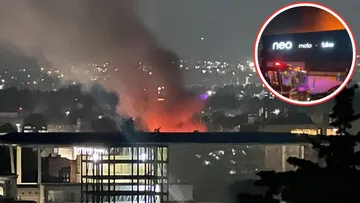 Incendio en el centro de Toluca moviliza a bomberos