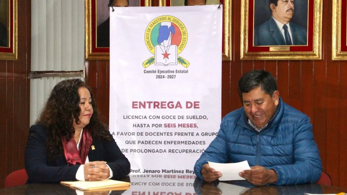 SMSEM entrega segunda emisión de licencias a docentes en situación de salud vulnerable