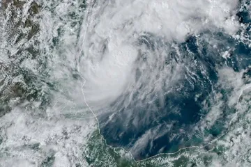 “Milton” podría tocar tierra entre Celestún y Progreso, Yucatán: Claudia Sheinbaum