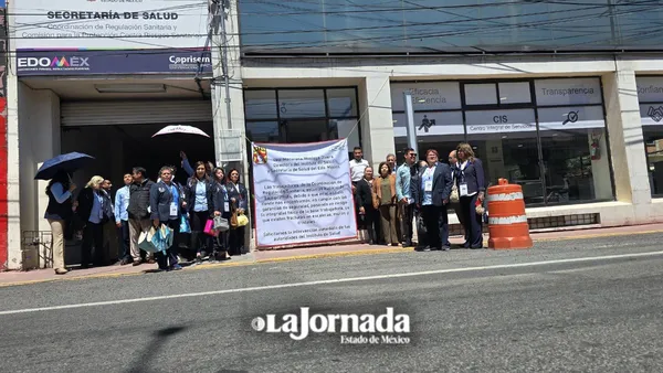 Trabajadores de la Coordinación de Regulación Sanitaria piden ser reubicados