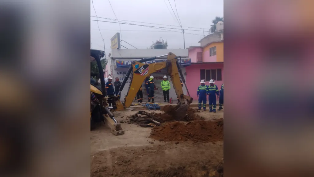 Trabajadores provocan fuga de gas natural en Coacalco