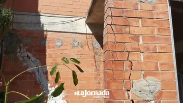 Cientos de viviendas en riesgo de colapso por hundimientos en Los Reyes La Paz