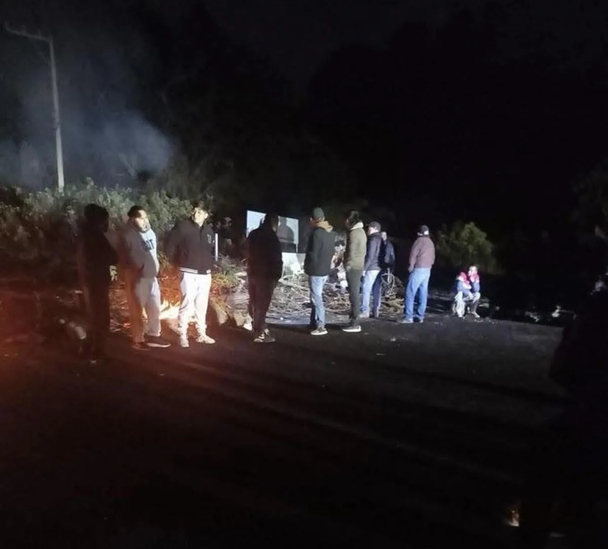 Bloqueo en la carretera Tenancingo-Tenango del Valle por desaparición de menor