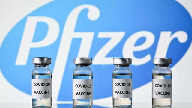 Vacuna de Pfizer sí funciona contra nuevas cepas de Covid: estudio