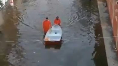 Bomberos municipales tuvieron que trasladar a la gente en lanchas