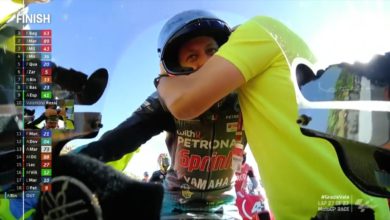 Valentino Rossi se retira de las pistas