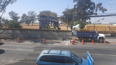 puente colapsado por un tráiler