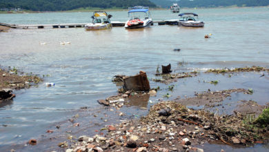 descarga de desechos en Valle de Bravo