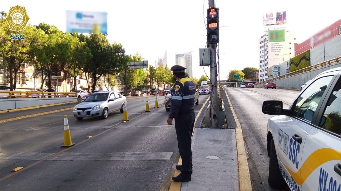 policías de tránsito