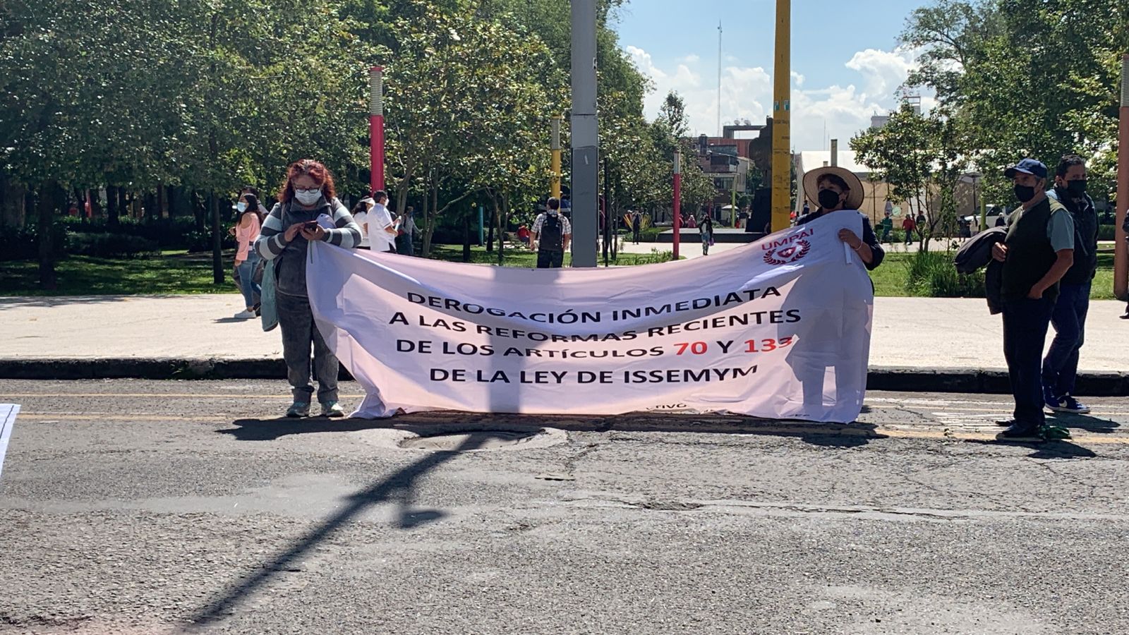 Pensionados y jubilados