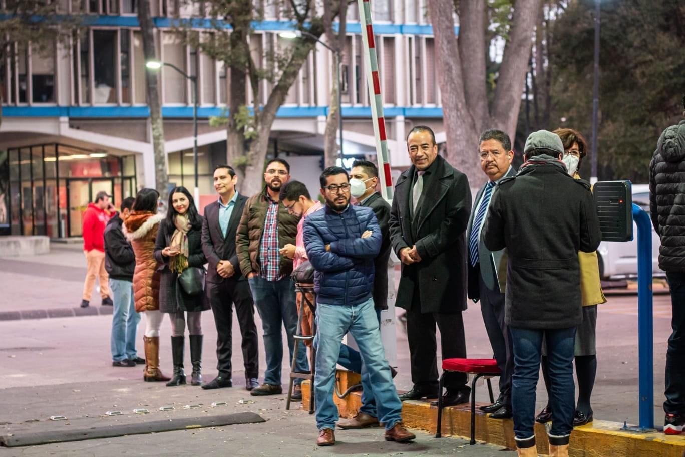 También, a partir de hoy, comenzaron a regresar los alumnos de sedes foráneas