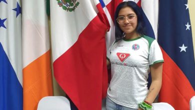 Valeria Viramontes gana torneo internacional de boliche