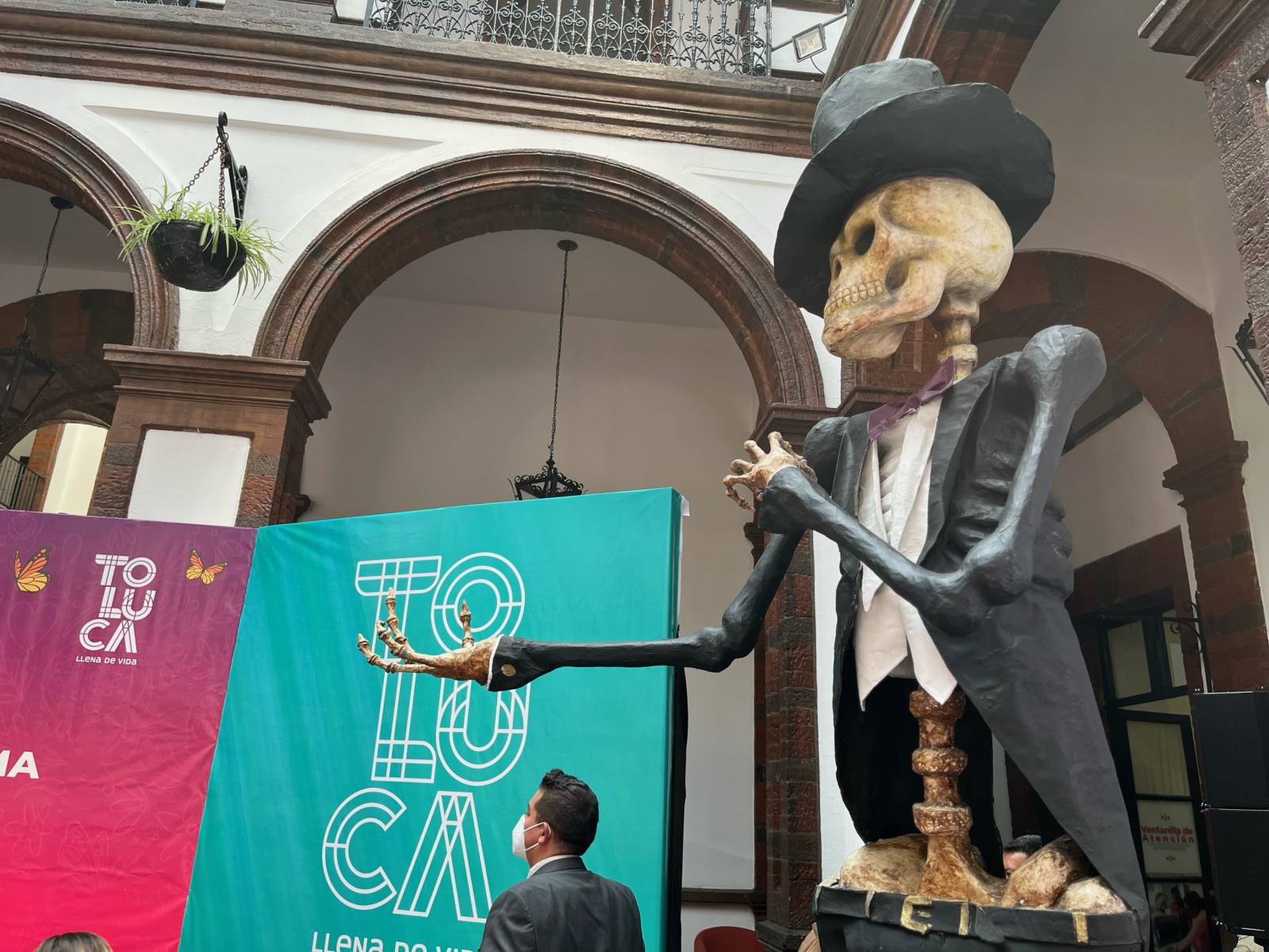 falta de pago a artistas de la feria del alfeñique