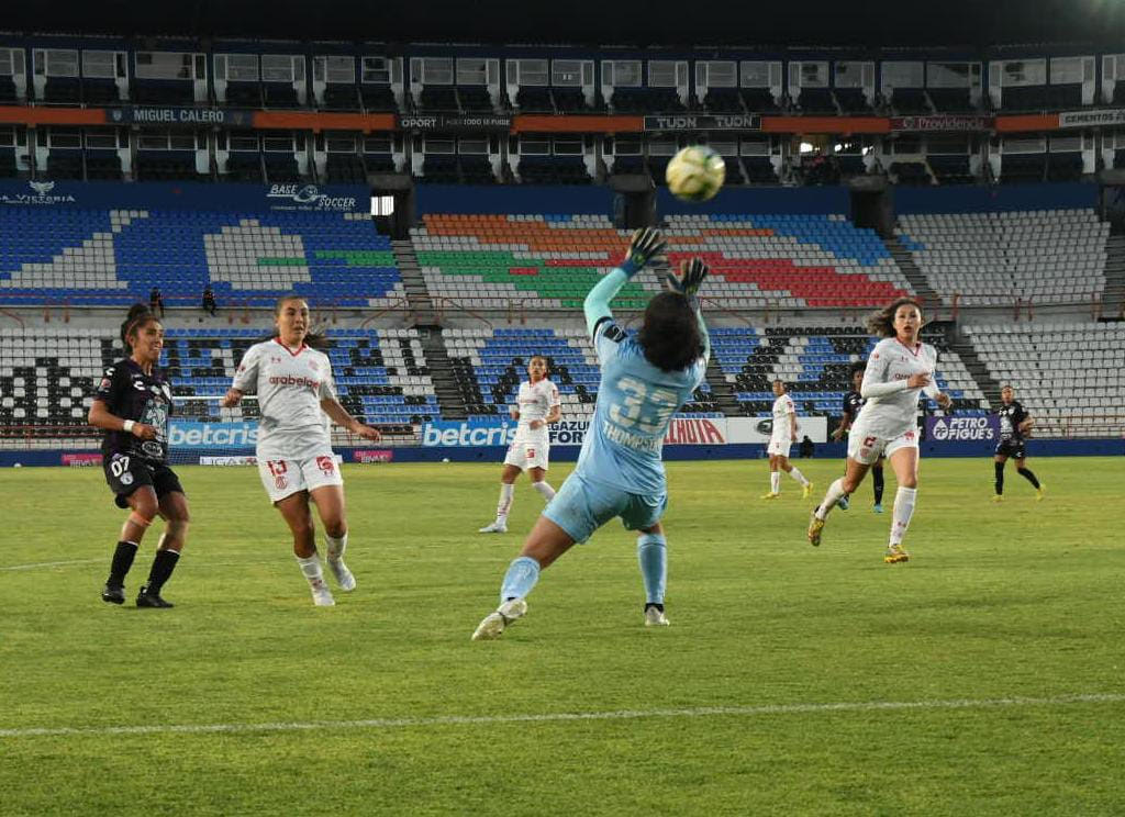 goleada-historica-a-toluca-femenil2