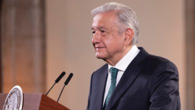 Andrés Manuel López Obrador sostuvo que existe un divorcio entre sus decisiones y el interés público, y aseguró que la SCJN siempre ha estado alejada del pueblo, sin embargo, ahora ya es con descaro. Foto: Presidencia