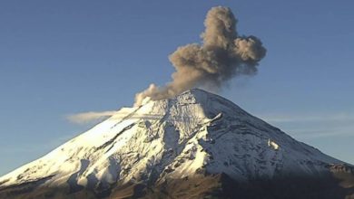 El Jefe del Ejecutivo dio a conocer durante la conferencia matutina en Palacio Nacional, que se han desplegado en la región cercana al Popocatépetl 7 mil 275 elementos a fin de implementar labores preventivas. Foto: Archivo