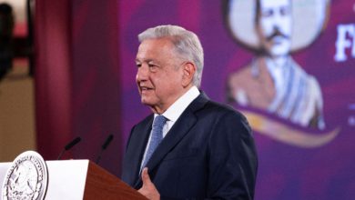 Andrés Manuel López Obrador dijo, durante su conferencia en Palacio Nacional, que el magistrado del octavo distrito en materia administrativa, Martín Pérez, será llevado ante el Consejo de la Judicatura Federal. Foto: Presidencia