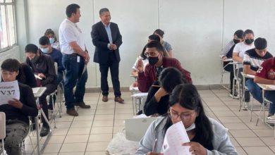 Foto de aspirantes al examen del Edomex, cuyos rechazados tendrán una segunda fecha.