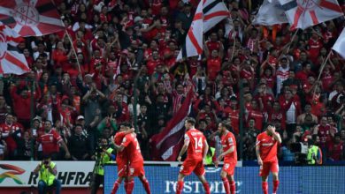 Foto de los jugadores de Toluca celebrando el gol con el que derrotaron a Monterrey.