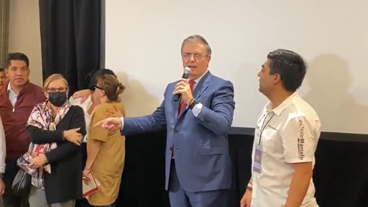 Fue por medio de un video, que subió a sus redes sociales, en donde Marcelo Ebrard denunció que integrantes de su representación impidió que estuviera en el conteo de boletas que se han revisado en todo momento. Foto: Captura