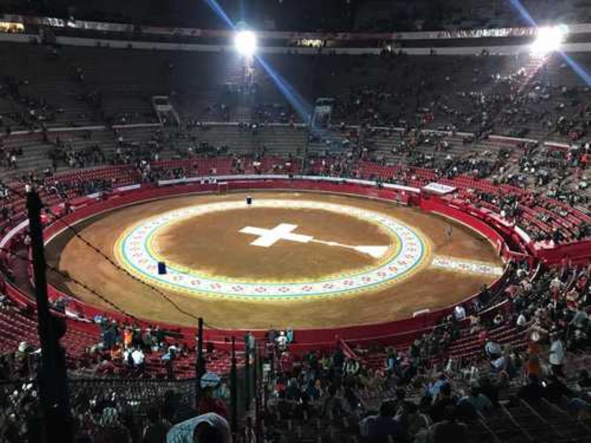 Esta resolución de la SCJN no resuelve de fondo del asunto, sólo permitirá reanudar las corridas de toros en tanto el juzgado de origen concluye el juicio de amparo. Foto: La Jornada