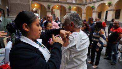 Foto de la vacuna contra el covid-19 aplicada en el Edomex.