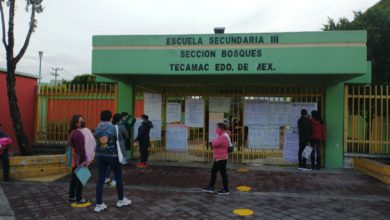 Estudiantes del Estado de México y sus familias están de regreso a las actividades cotidianas, luego de un mega puente (15 al 18) , que estuvo considerado por la Secretaría de Educación Pública (SEP) al adelantar el día feriado del Natalicio de Benito Juárez y por la junta de Descarga Administrativa. Foto: La Jornada