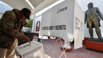 El Instituto Electoral de Estado de México (IEEM) colocó en todo el terreno del Edomex casillas para la gente que esté fuera de la sección que le toca para votar y así no perder la oportunidad de ejercer su derecho. Foto: La Jornada.