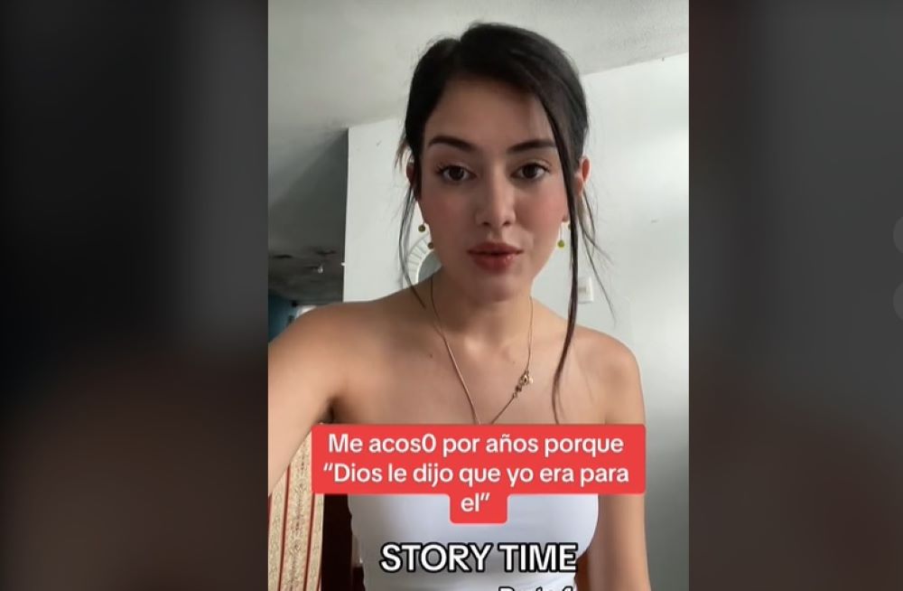 Por medio de tres videos que subió a su cuenta de TikTok, la joven creadora de contenido narró su terrible experiencia que inició en la iglesia a la que acudía. Foto: Captura.