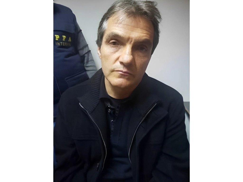 El empresario de origen argentino no podrá ser detenido