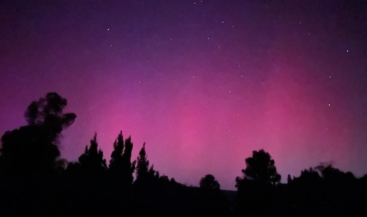 ¡ESPECTACULAR! Auroras boreales iluminaron el cielo de varios estados en México tras la tormenta solar. Foto: Redes Sociales