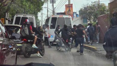 Pese a que el semestre terminará el próximo 17 de mayo y que para muchos alumnos, de los 10 mil que tiene, las clases ya habían concluido y que el miércoles 15 no habrá, las autoridades escolares informaron que cerrarán vía internet. Foto: La Jornada.