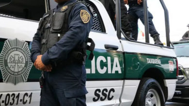 [VIDEO] Ladrón llora cuando se lo lleva la policía; golpeó a su suegro y amenazó a sus vecinos. Foto: SSCCDMX