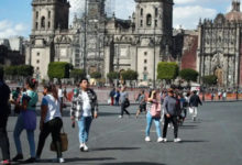 Zócalo de la CDMX se convertirá en peatonal este domingo; ya no entraran carros ni motos Foto: Cristina Rodríguez