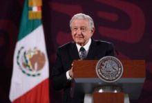 El presidente Andrés Manuel López Obrador expresó que fue satisfactorio cuando le informaron del rescate de restos óseos de la mina ubicada en Coahuila donde el 19 de septiembre de 2006 una explosión dejó sepultados a 65 trabajadores. Foto: Presidencia.