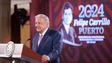 El presidente Andrés Manuel López Obrador recordó que la elección de 2006, en las que él sostiene que hubo fraude, la diferencia entre él y Felipe Calderón no llegaba a un punto. Foto: Presidencia.