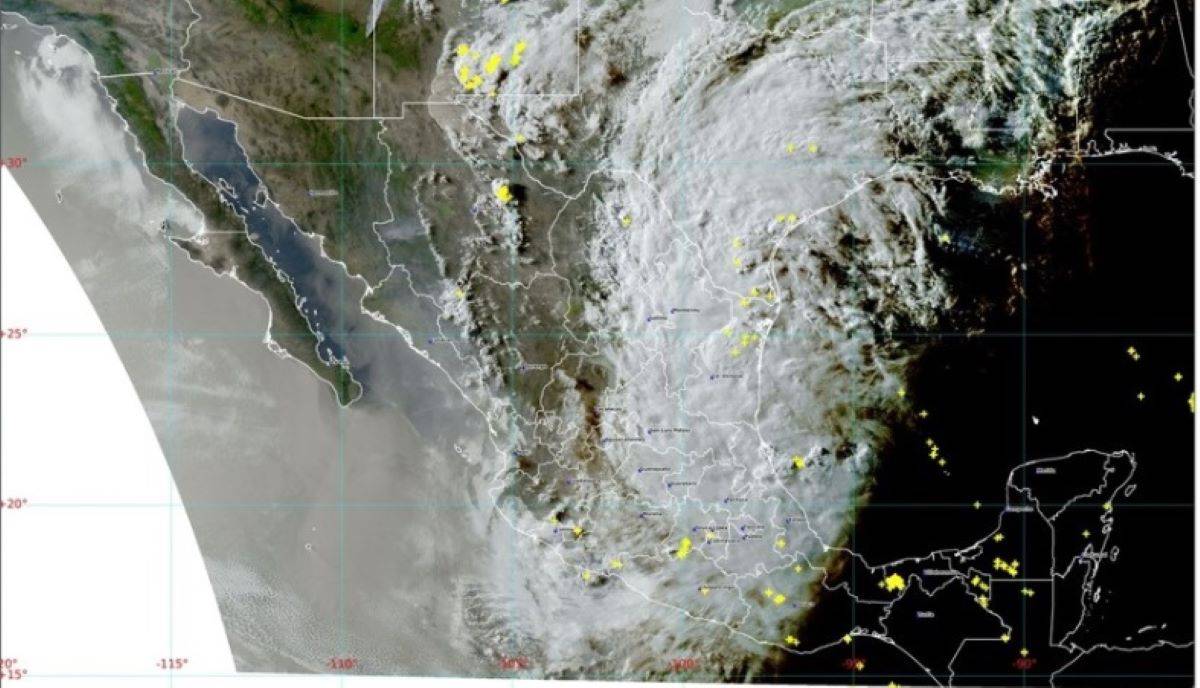 El Centro Nacional de Huracanes informó ‘Alberto’ se debilita hasta convertirse en depresión tropical a medida que avanza tierra adentro sobre México. Foto: Conagua